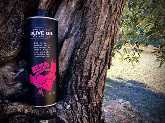 Riba Rocas Shop - Riba Rocks Olive Oil in black can with pink label